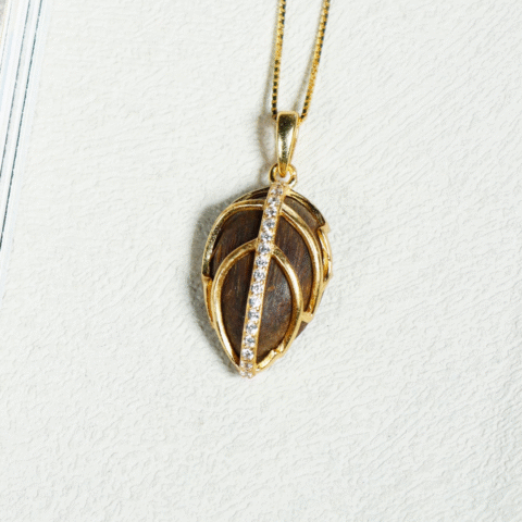 Gold-Wrapped Agarwood Leaf Pendant & Chain