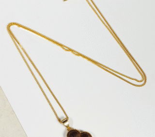 Agarwood Four-Leaf Clover Pendant & Chain