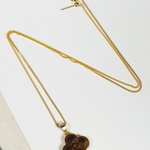 Agarwood Four-Leaf Clover Pendant & Chain