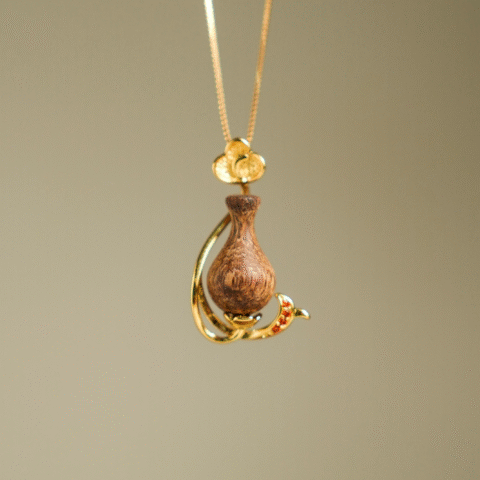 Gold-Clad Silver Agarwood Treasure Vase Pendant & Chain